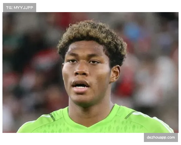 帕尔马门将铃木彩艳手指受伤 预计将于本月中旬恢复